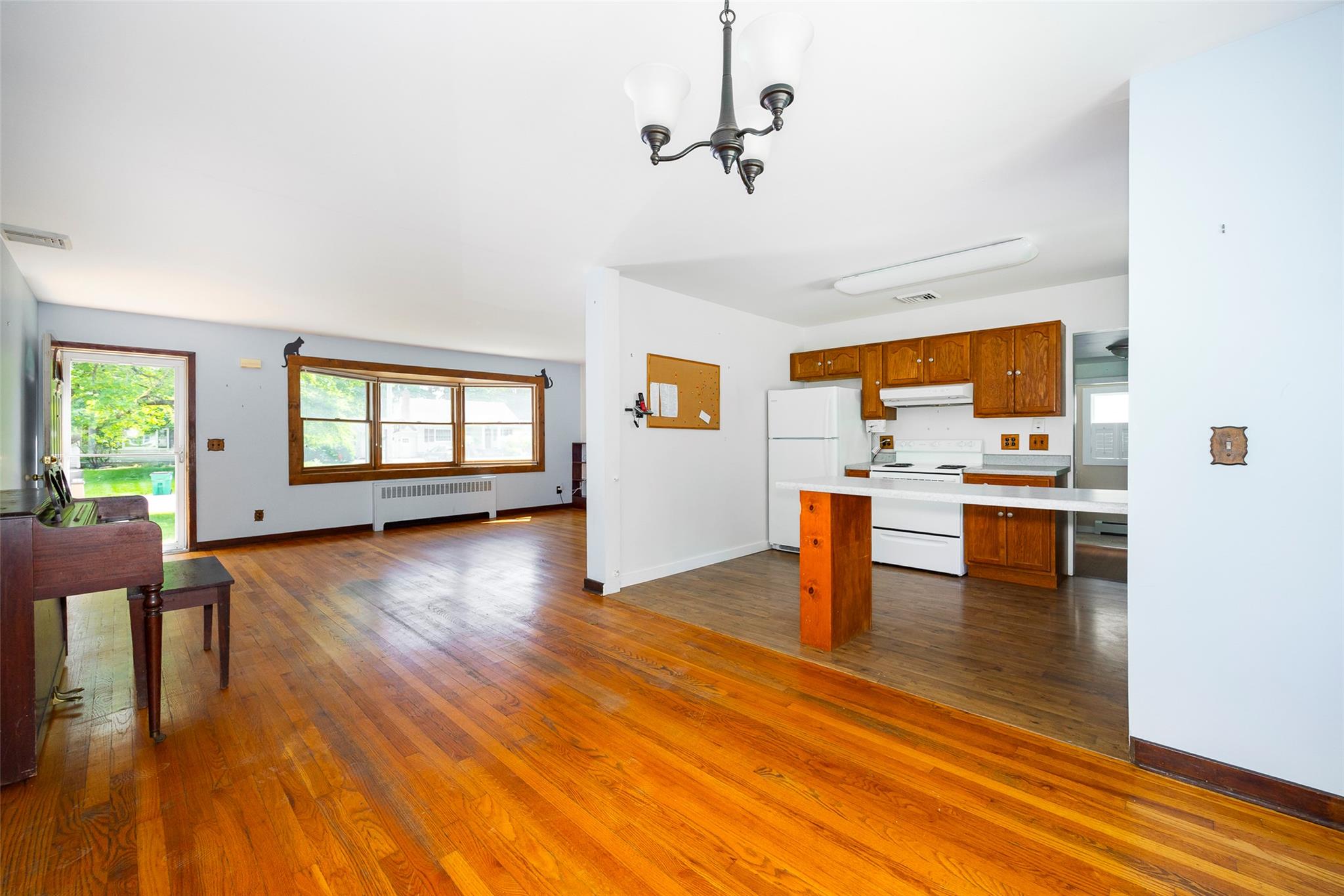 16 Carmen Drive, Poughkeepsie, New York image 7