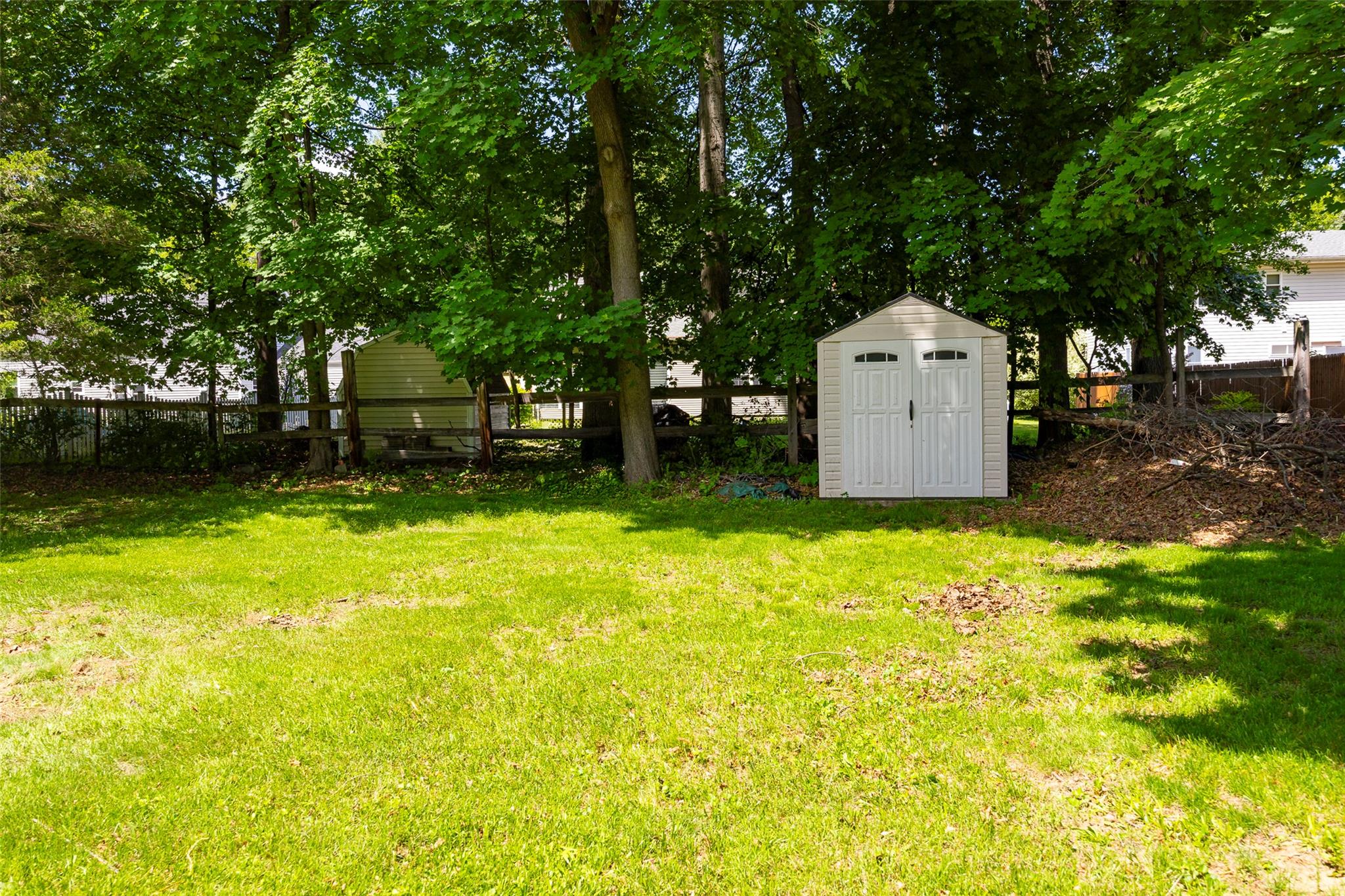 16 Carmen Drive, Poughkeepsie, New York image 25