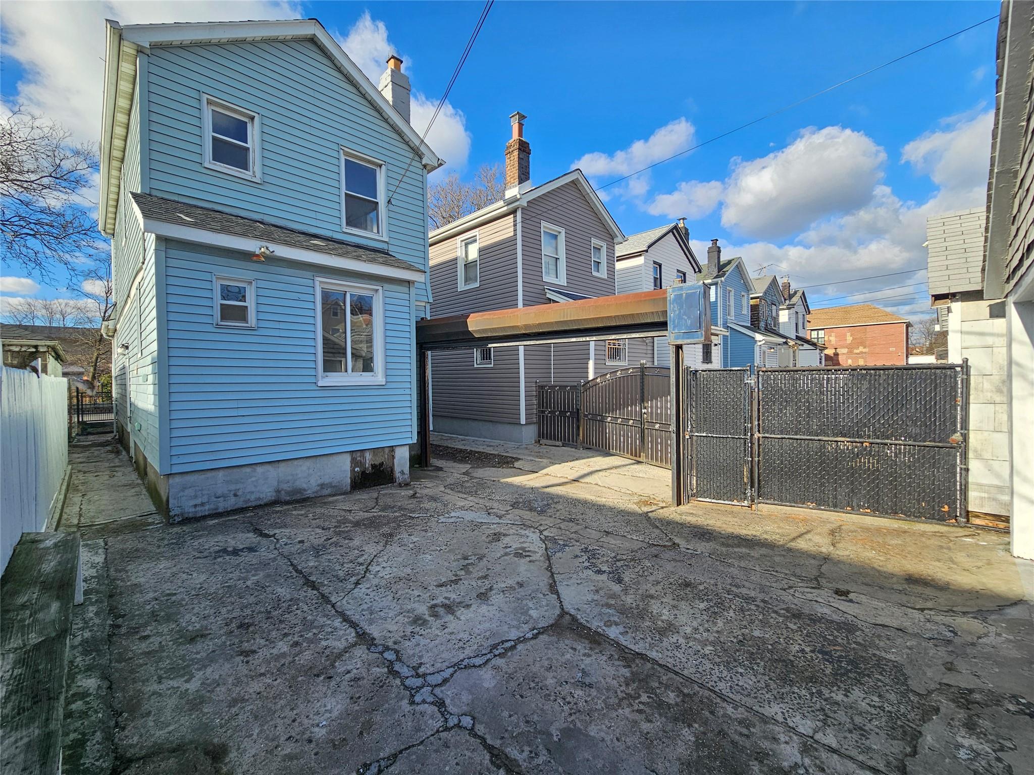 11149 Van Wyck Expressway, Jamaica, New York image 35