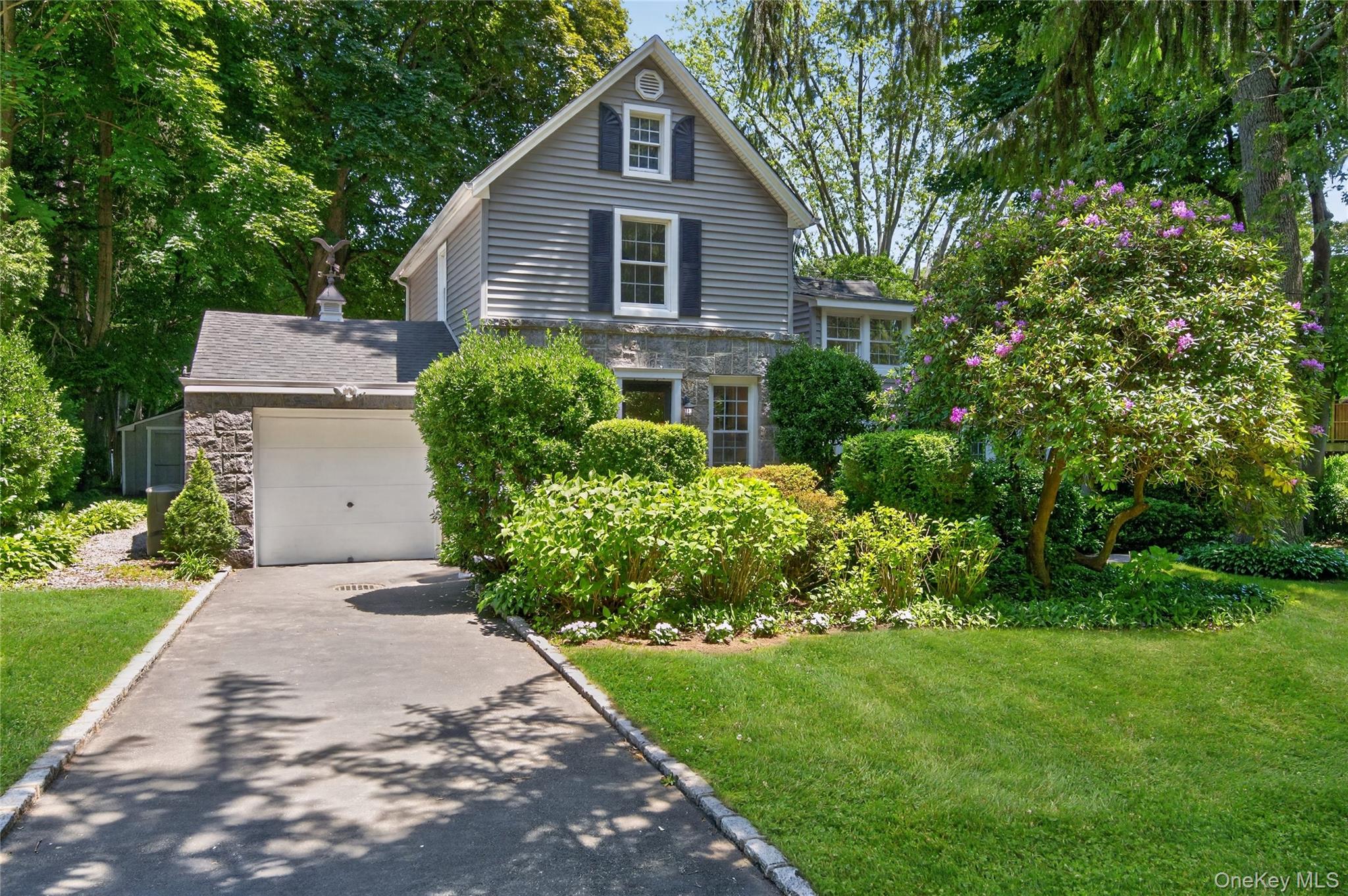 136 Lodge Avenue