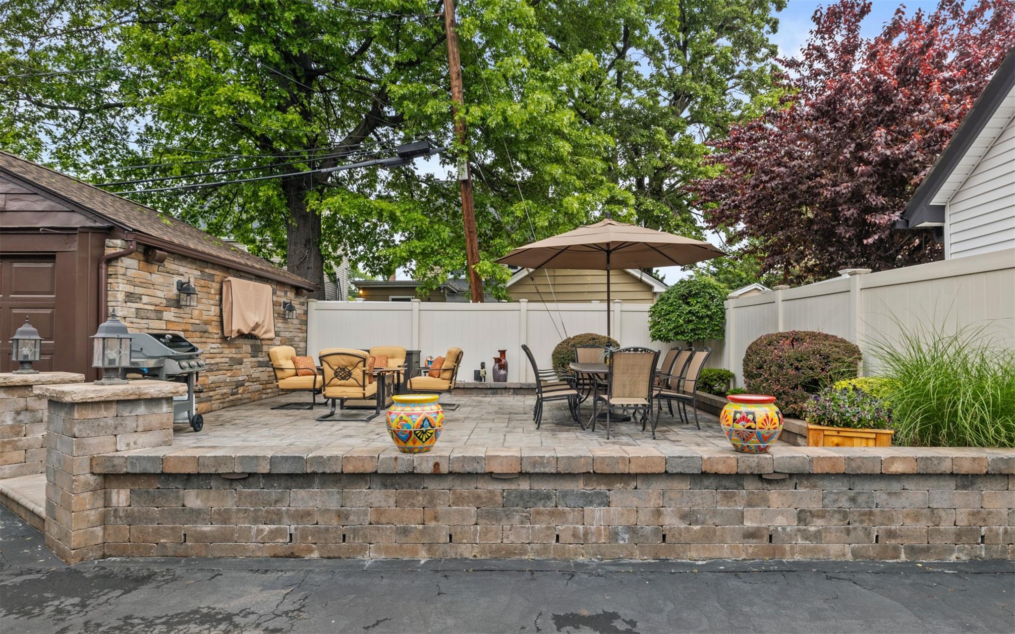 306 Buchanan Avenue, Mineola, New York image 23