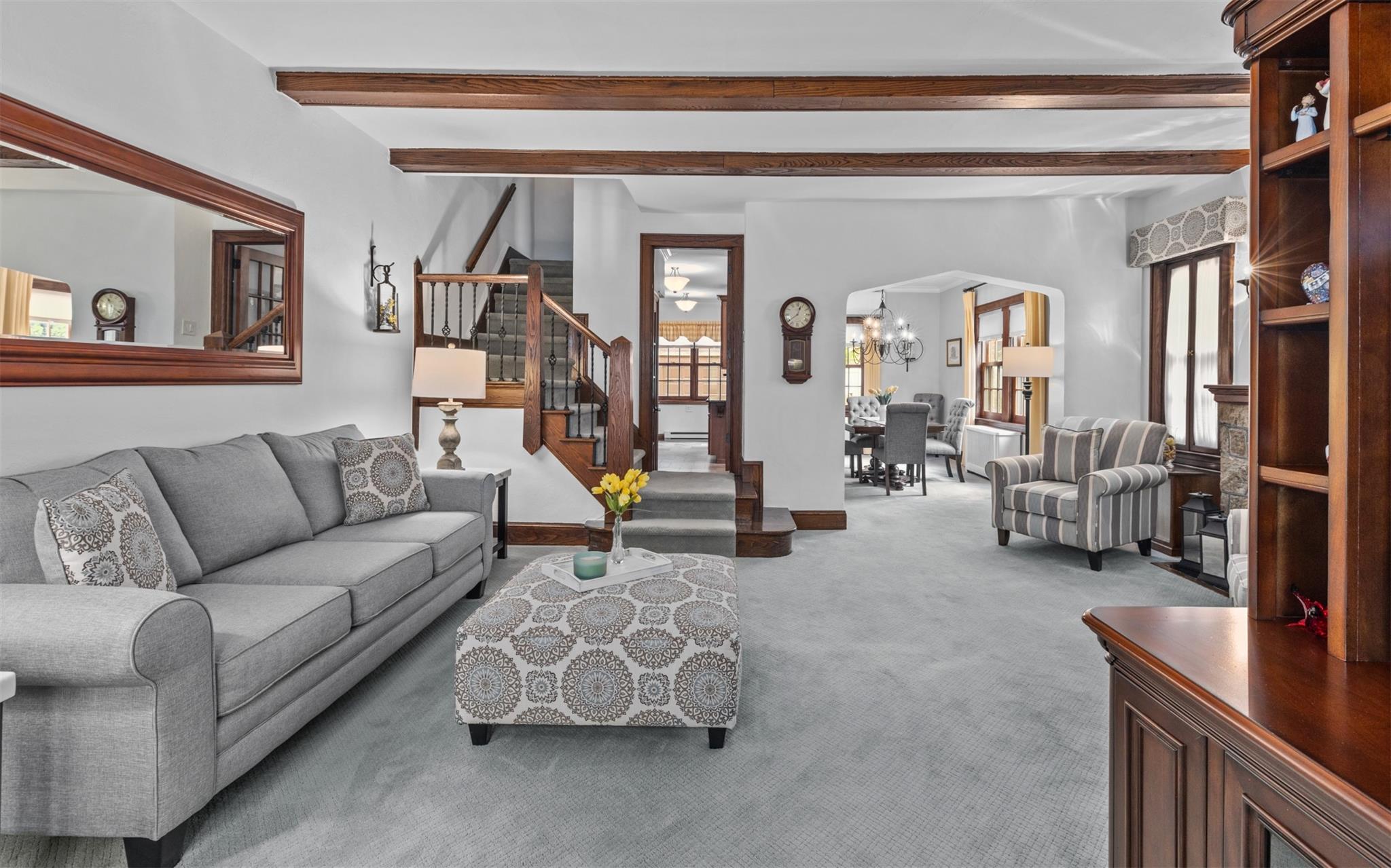 306 Buchanan Avenue, Mineola, New York image 7