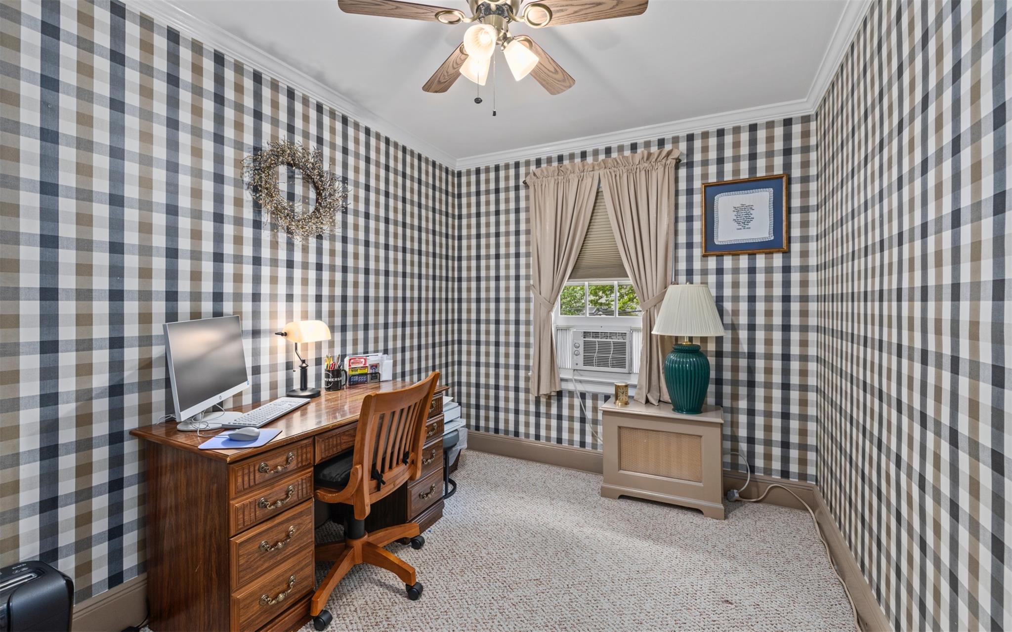306 Buchanan Avenue, Mineola, New York image 12