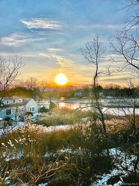 Homes For Sale - 53 Oak Avenue<br/> Larchmont, NY 10538