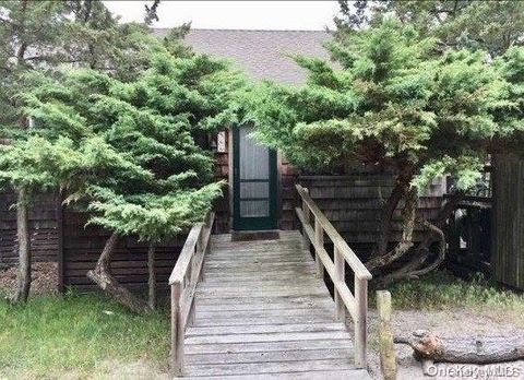Homes For Rent - 866 Evergreen Walk<br/> Ocean Beach, NY 11770