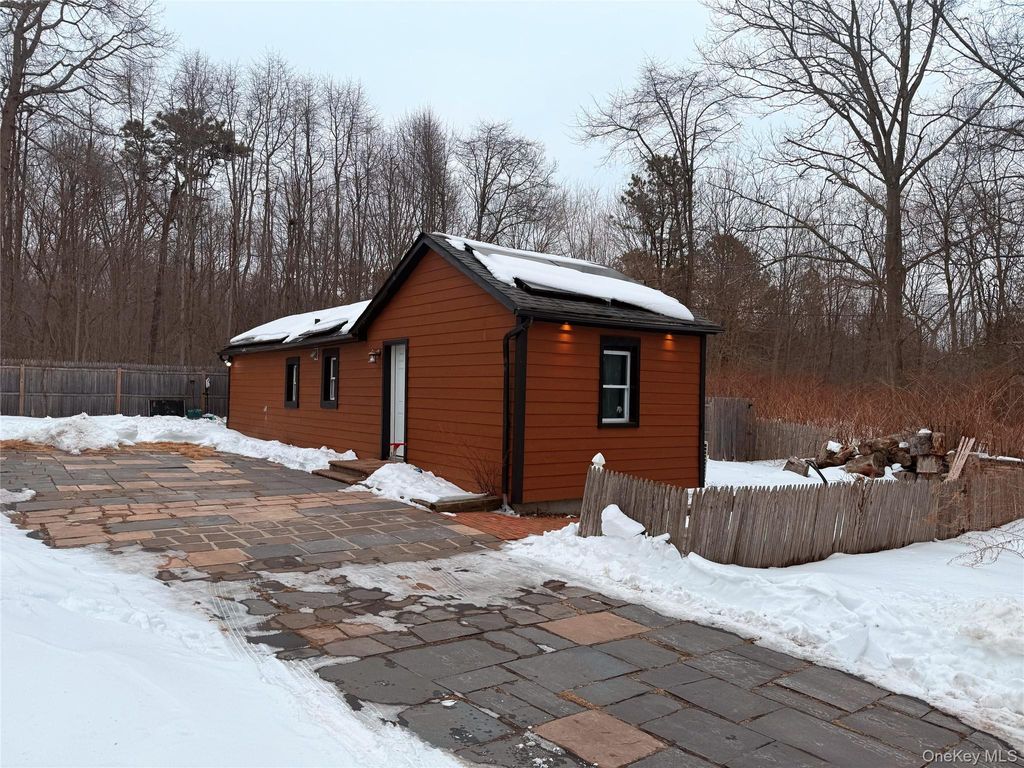 Photo of 351 State Avenue, Wyandanch, NY 11798 (MLS # 960164)