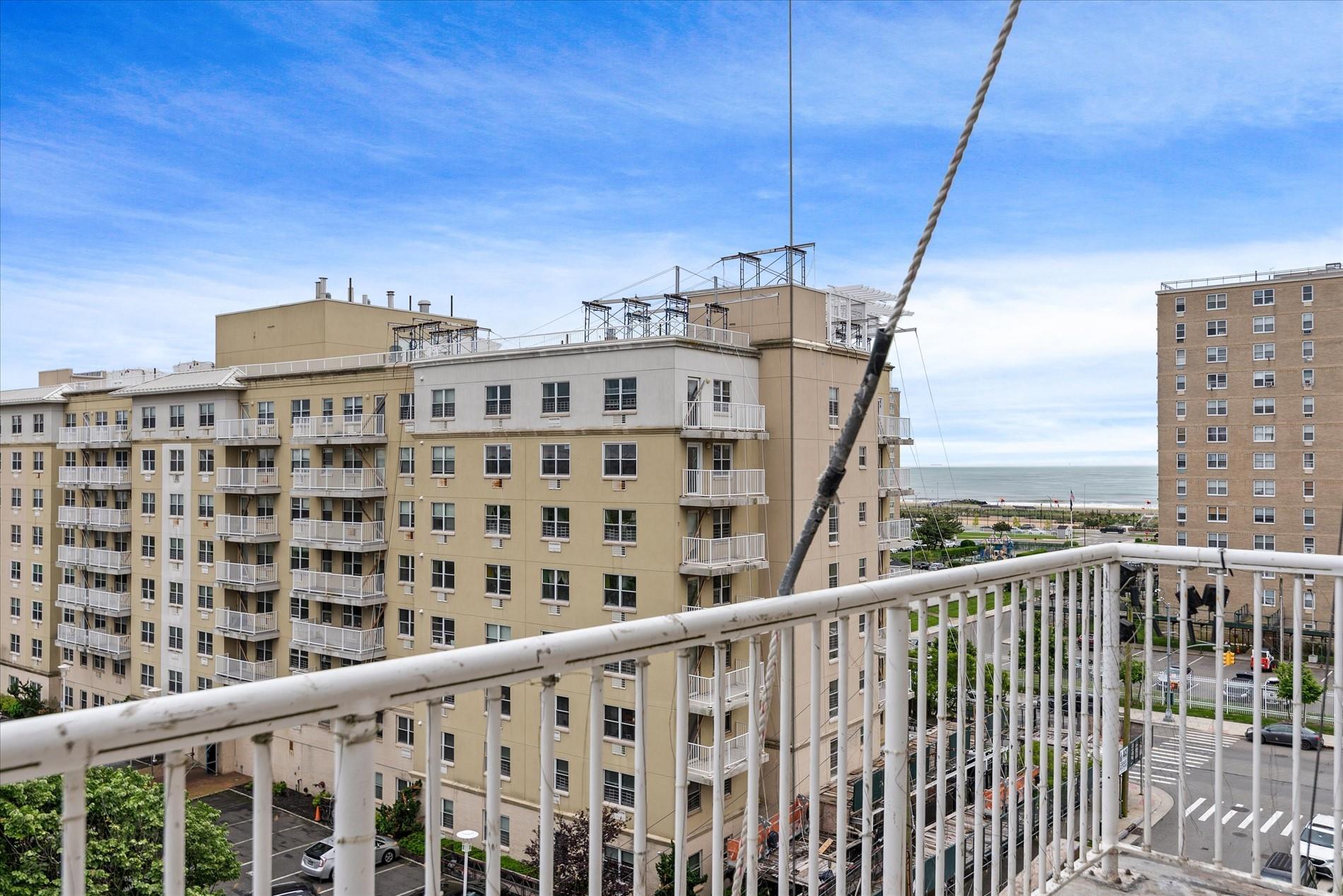 Beach 80th Street 7B, Rockaway Beach, Queens, NY - 2 Bedrooms  
1 Bathrooms  
5 Rooms - 