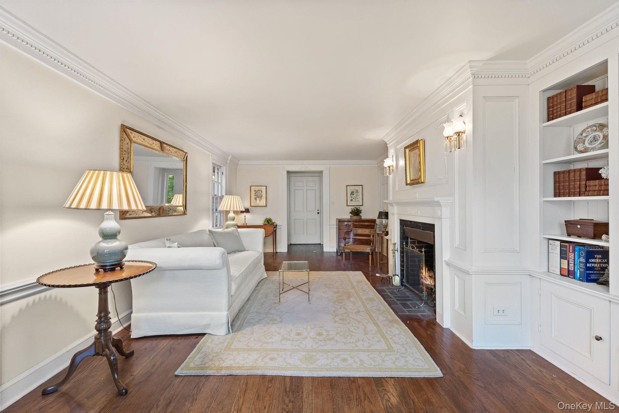 Chappaqua, New York 10514, United States, 3 Bedrooms Bedrooms, ,2 BathroomsBathrooms,Residential,Pending,213621