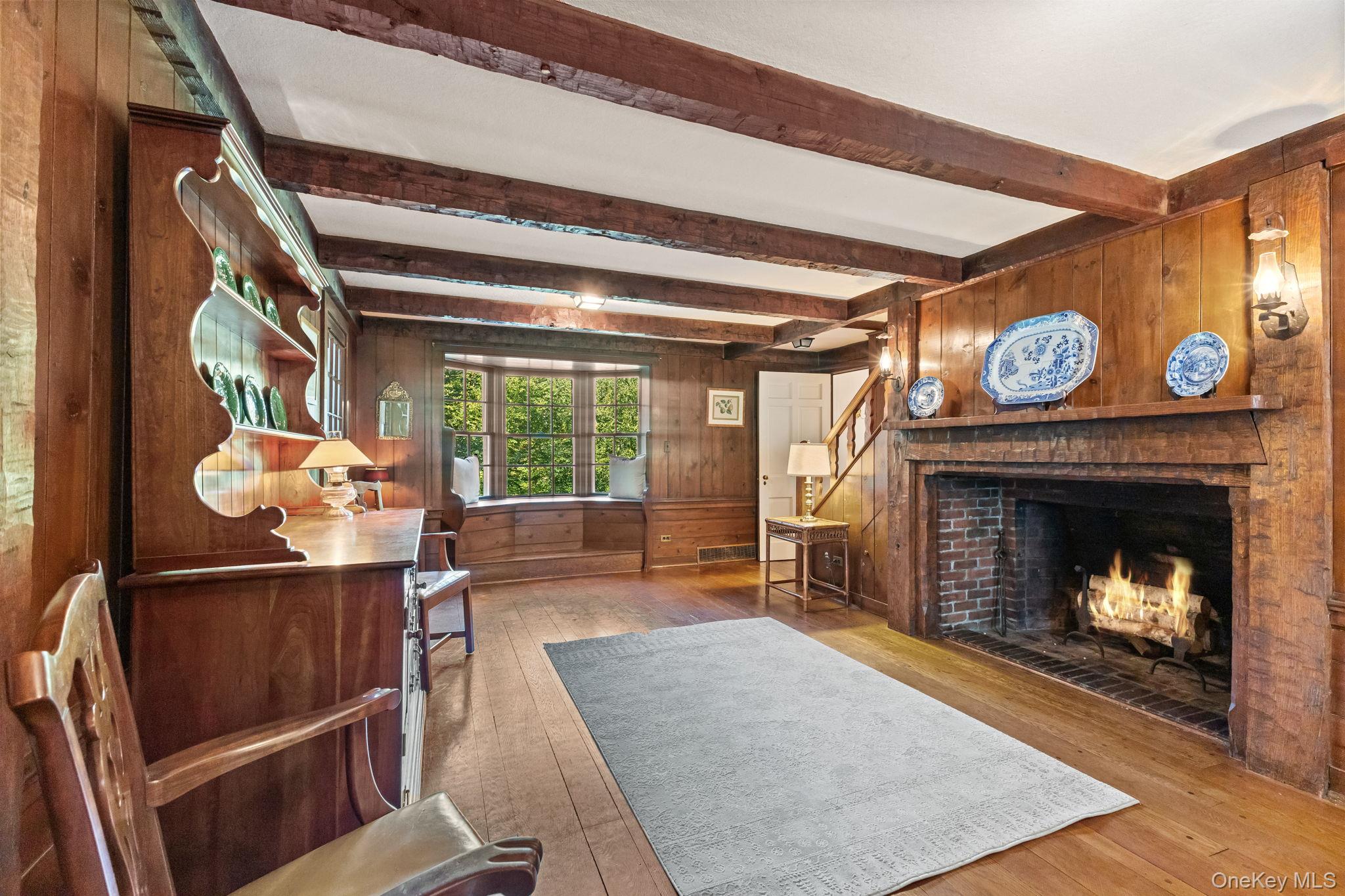 Chappaqua, New York 10514, United States, 3 Bedrooms Bedrooms, ,2 BathroomsBathrooms,Residential,Pending,213621