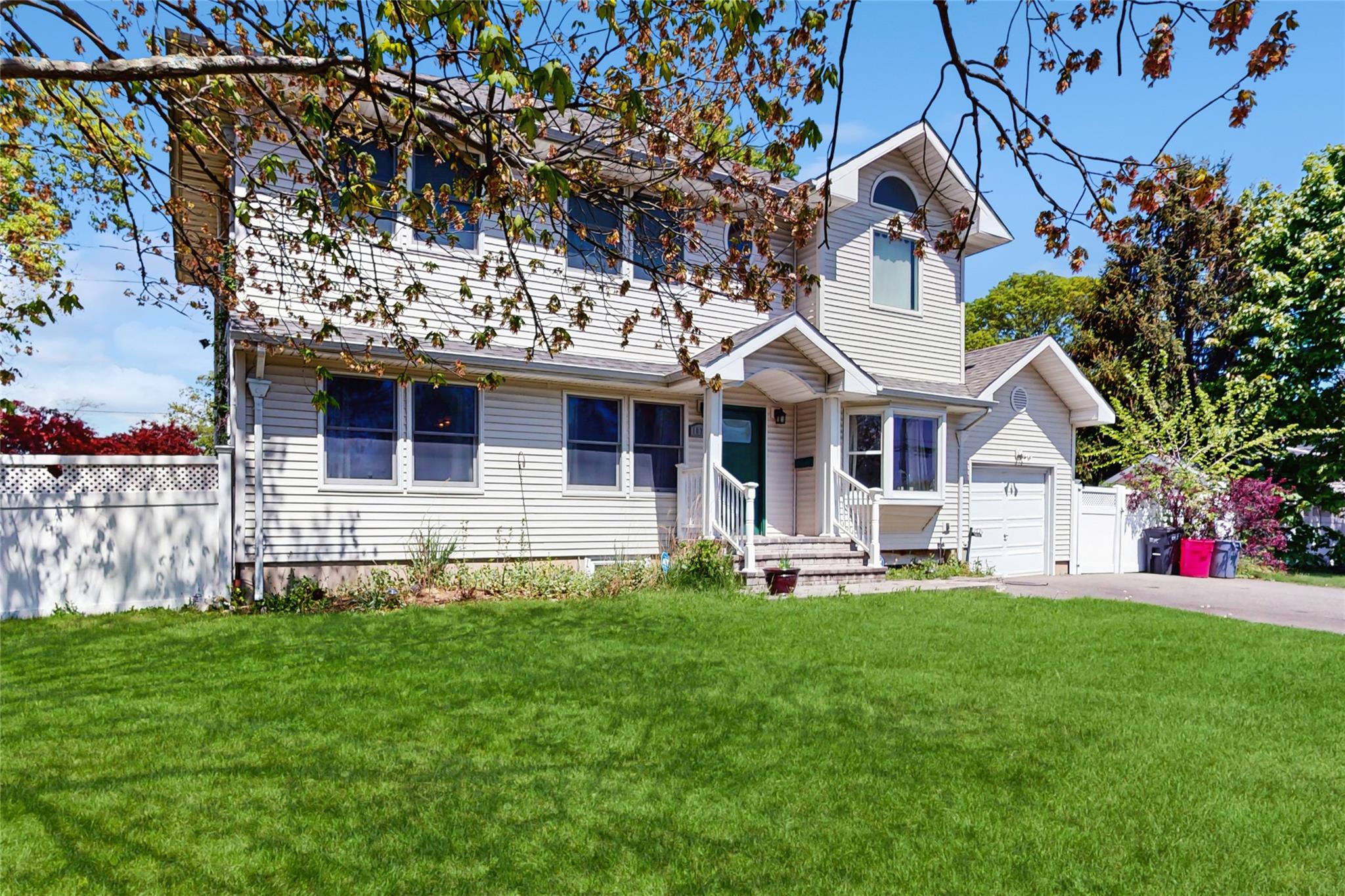 1079 Candlewood Road, Brentwood, New York image 2