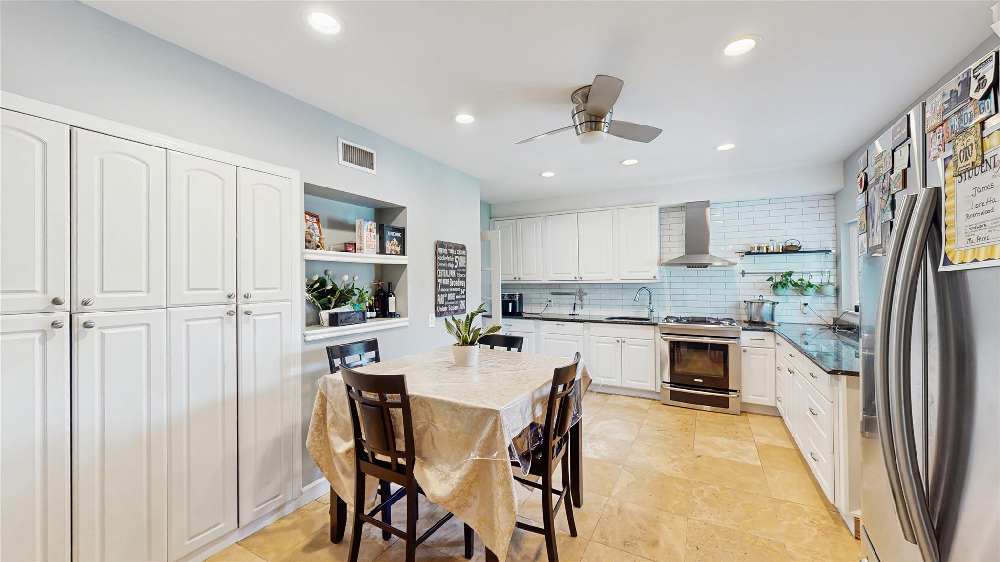 1079 Candlewood Road, Brentwood, New York image 9