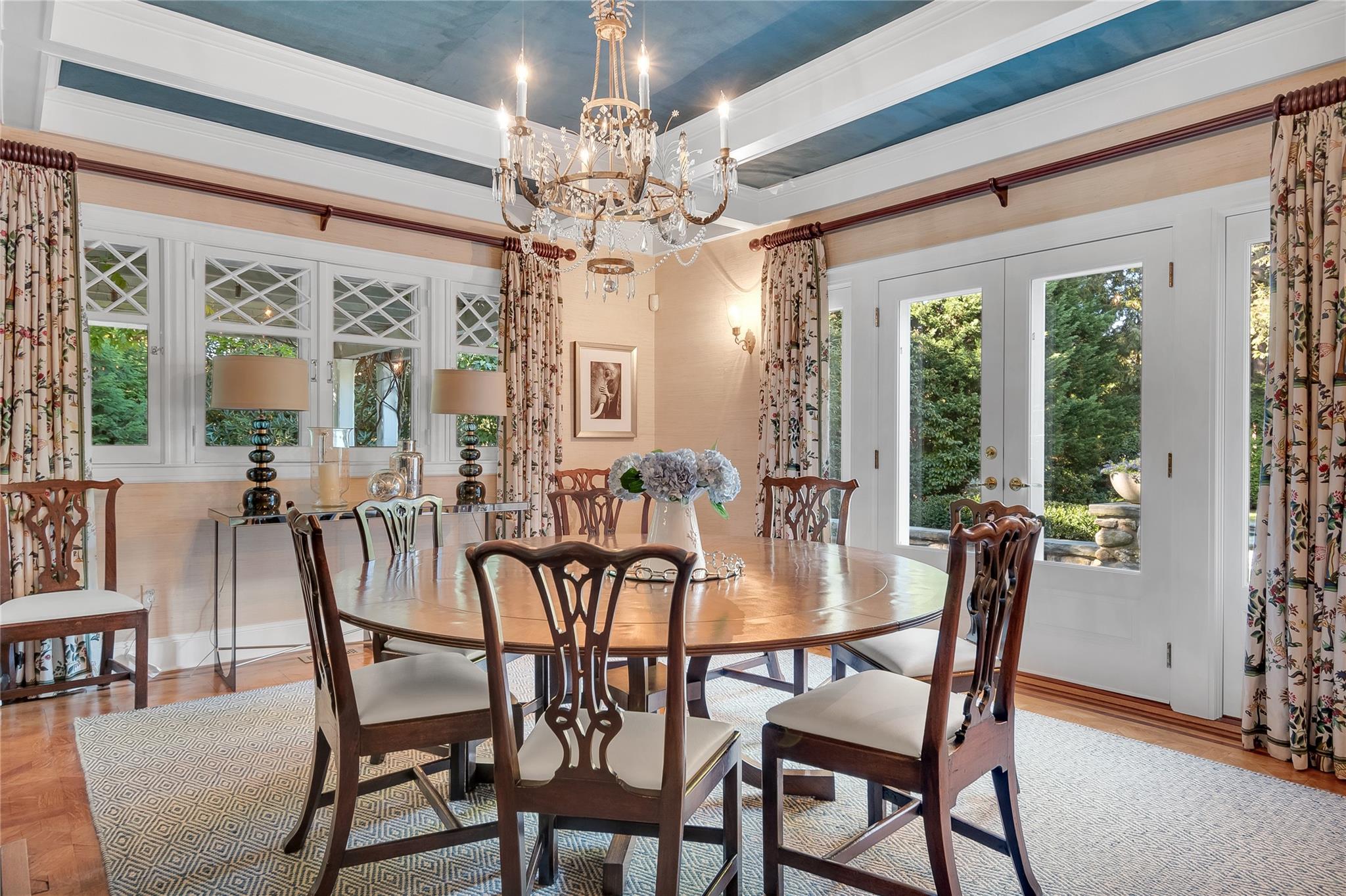 299 Pondfield Road, Bronxville, New York image 11