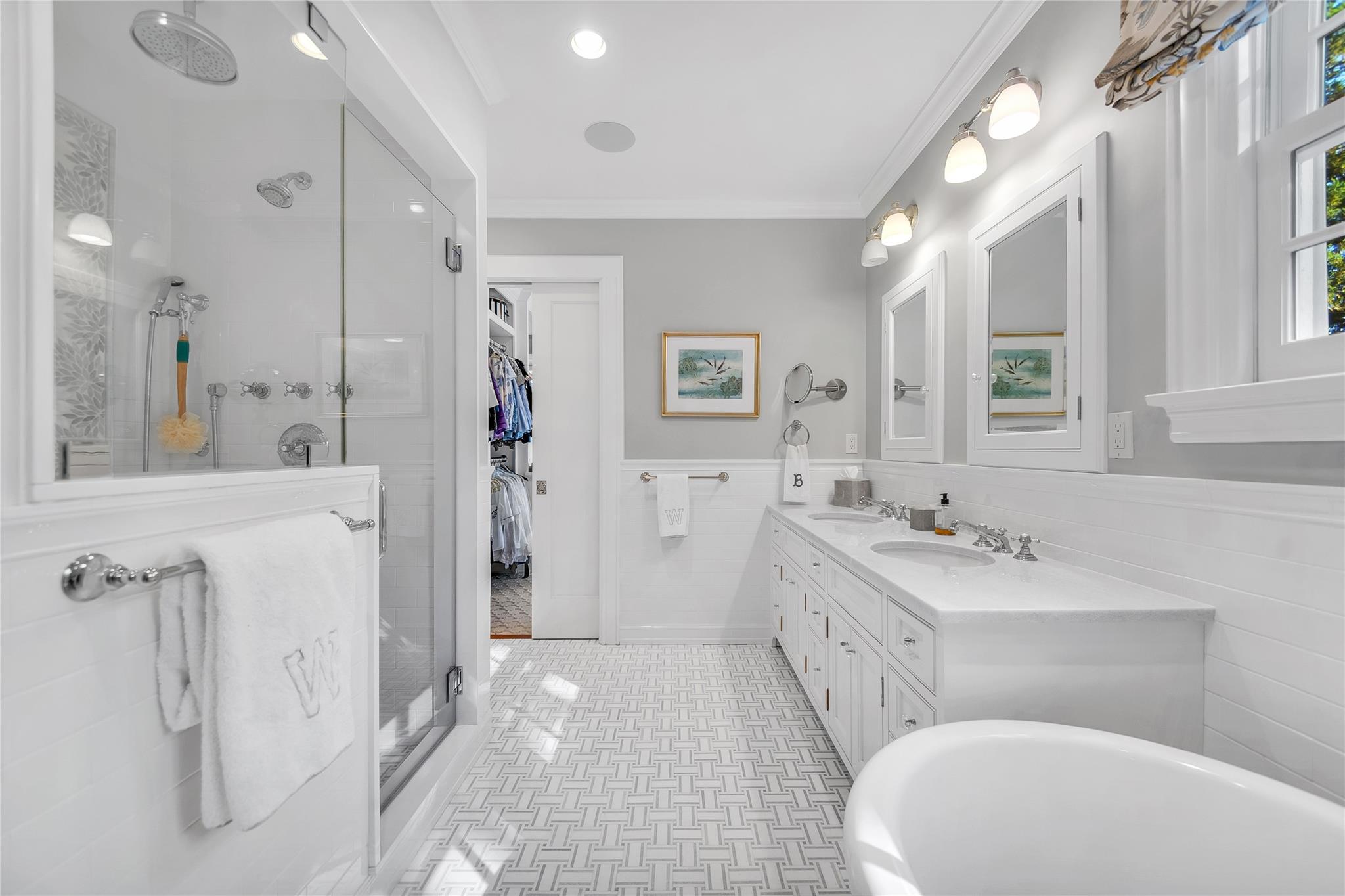 299 Pondfield Road, Bronxville, New York image 21