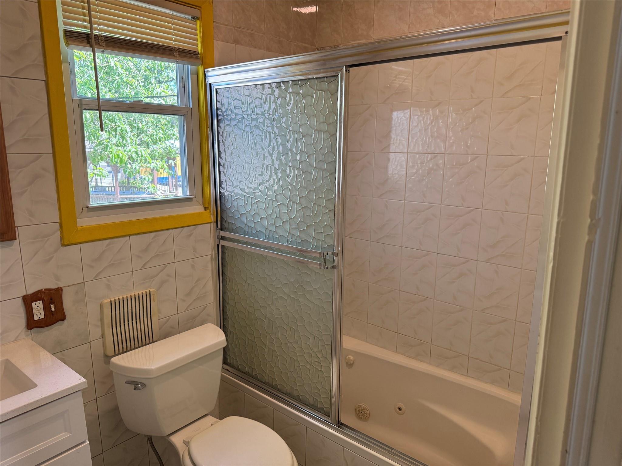 170- 55 118 Road, Jamaica, New York image 7