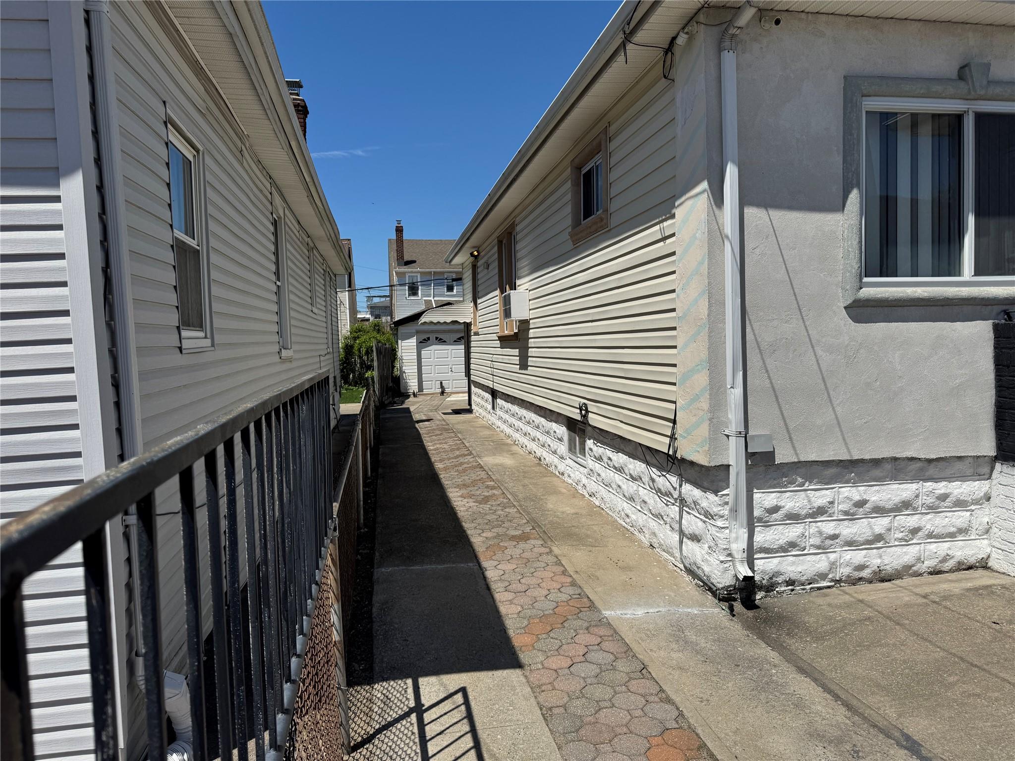 170- 55 118 Road, Jamaica, New York image 2