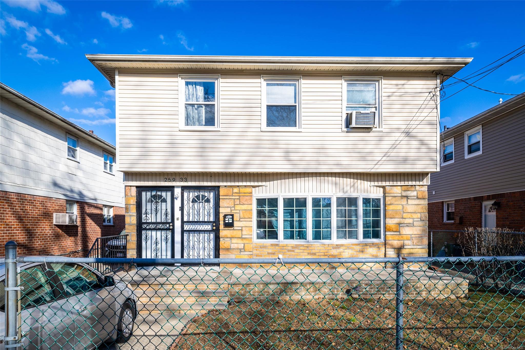 149th Avenue 1st Fl, Rosedale, Queens, NY - 3 Bedrooms  
1 Bathrooms - 