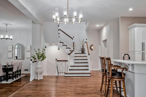 8 Long Meadow Lane 8 Glen Cove NY 11542