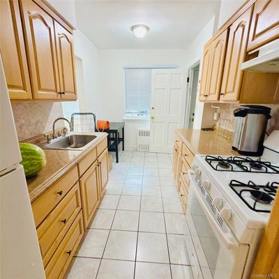 ADDRESS PRIVATE, NEW YORK, NY  - Image f1d49253c5b5ad7cc37f87fb1ad66e2b/984198529
