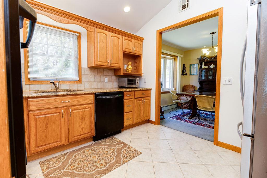14 Wilstan Avenue, Patchogue, New York image 10