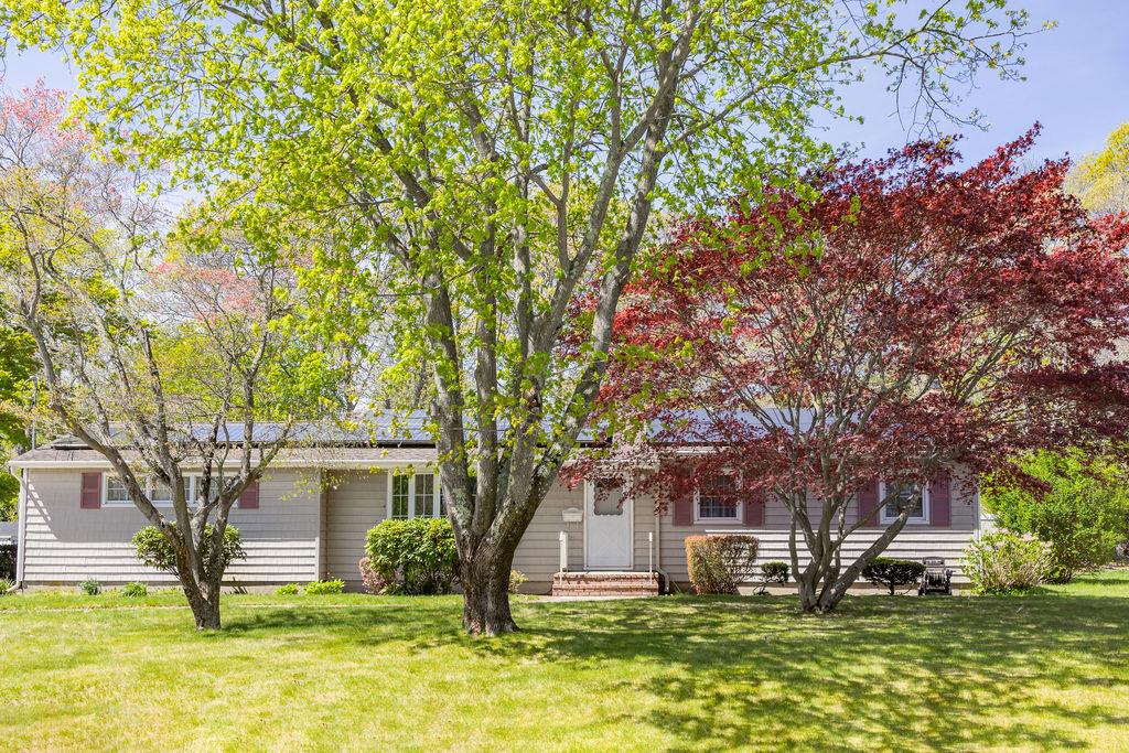 14 Wilstan Avenue, Patchogue, New York image 1
