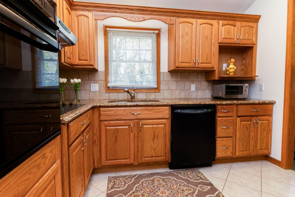 14 Wilstan Avenue, Patchogue, New York image 9
