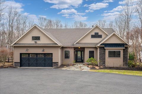 Homes For Sale - 5 Cottage Road<br/> Hopewell Junction, NY 12533