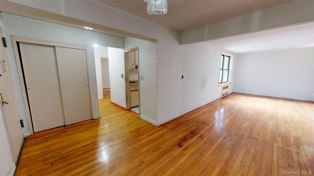 Photo of 33-26 92nd Street #2T, Jackson Heights, NY 11372 (MLS # 953727)