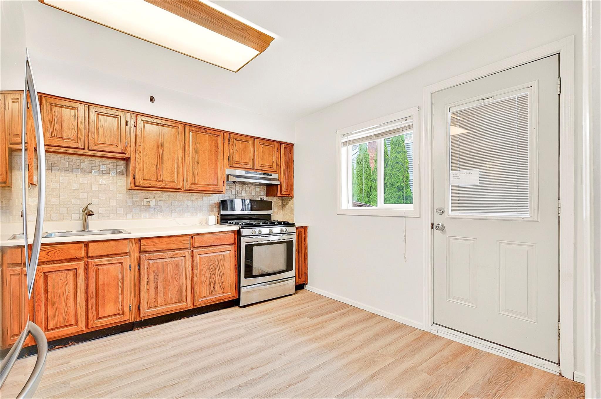22 Chauncey Street, Tuckahoe, New York image 13