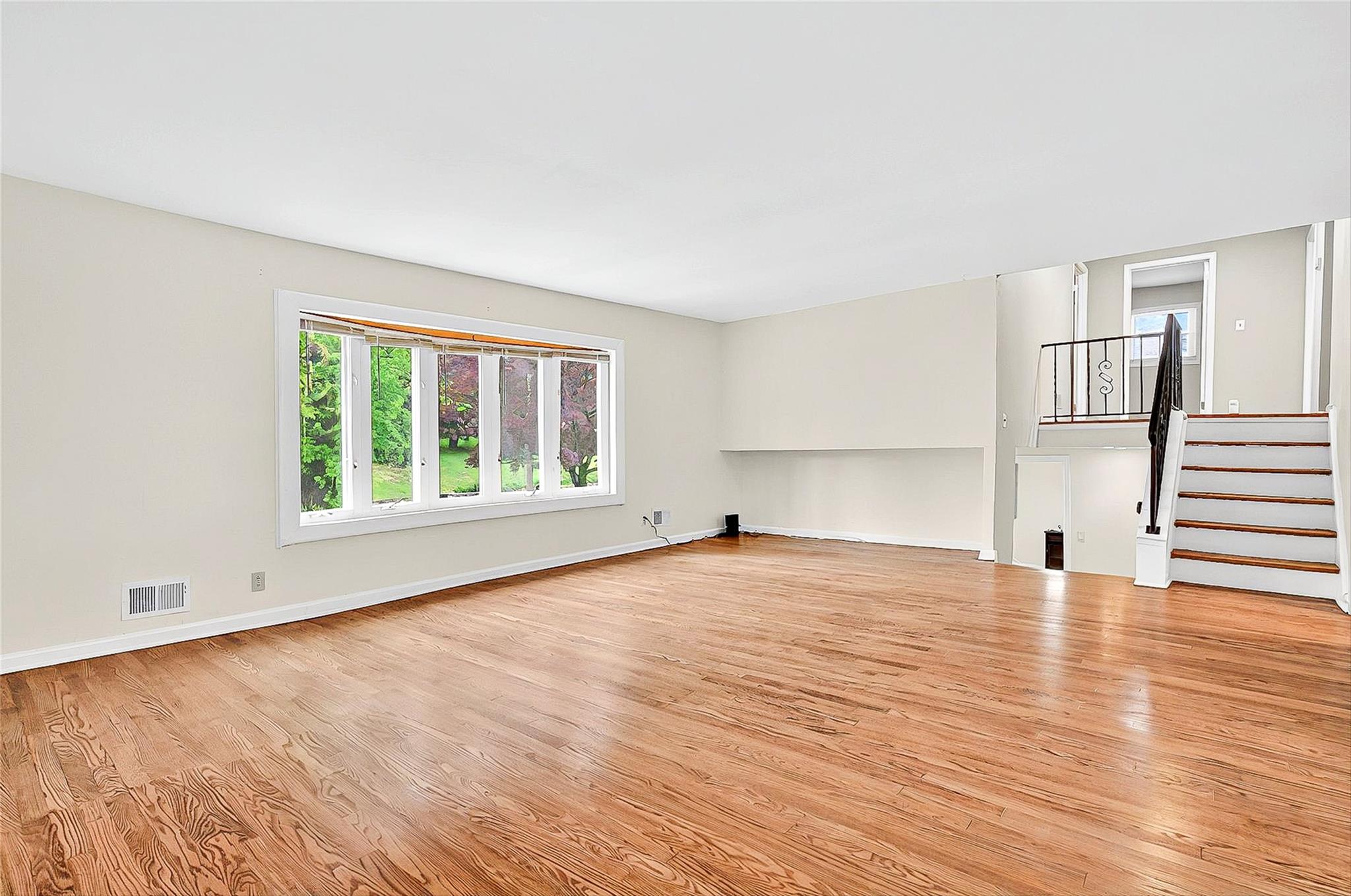 22 Chauncey Street, Tuckahoe, New York image 10