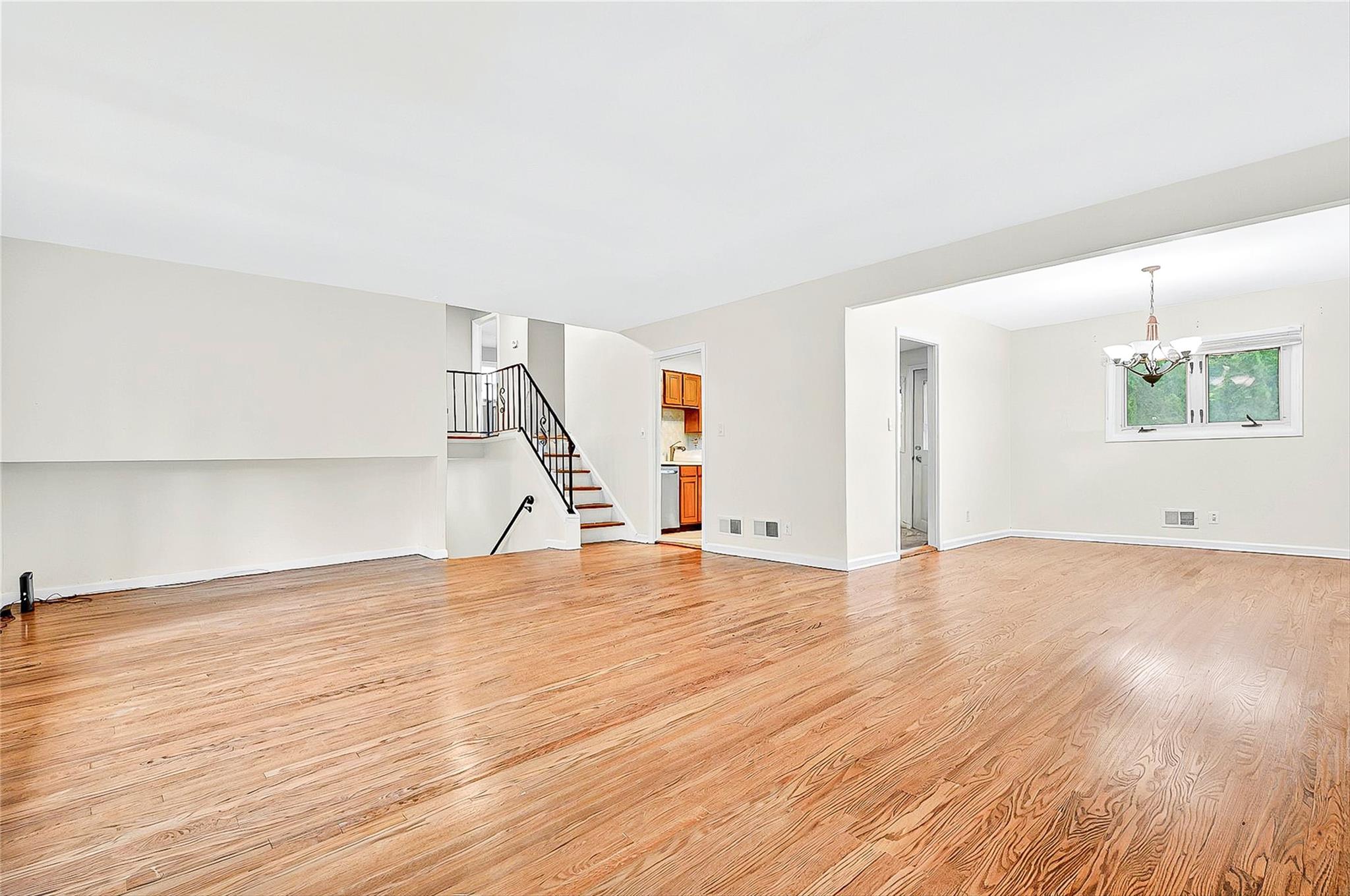22 Chauncey Street, Tuckahoe, New York image 9