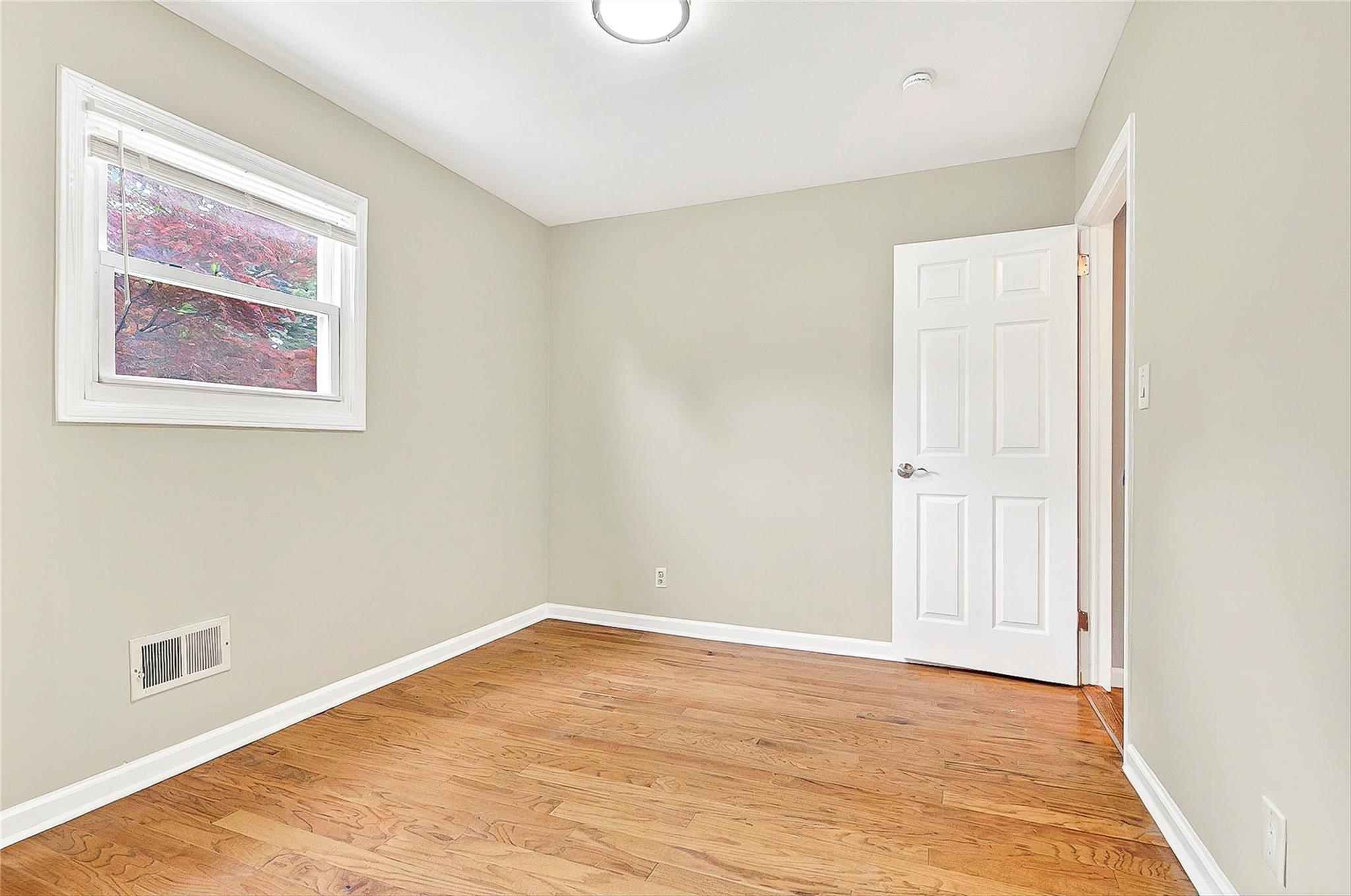 22 Chauncey Street, Tuckahoe, New York image 27
