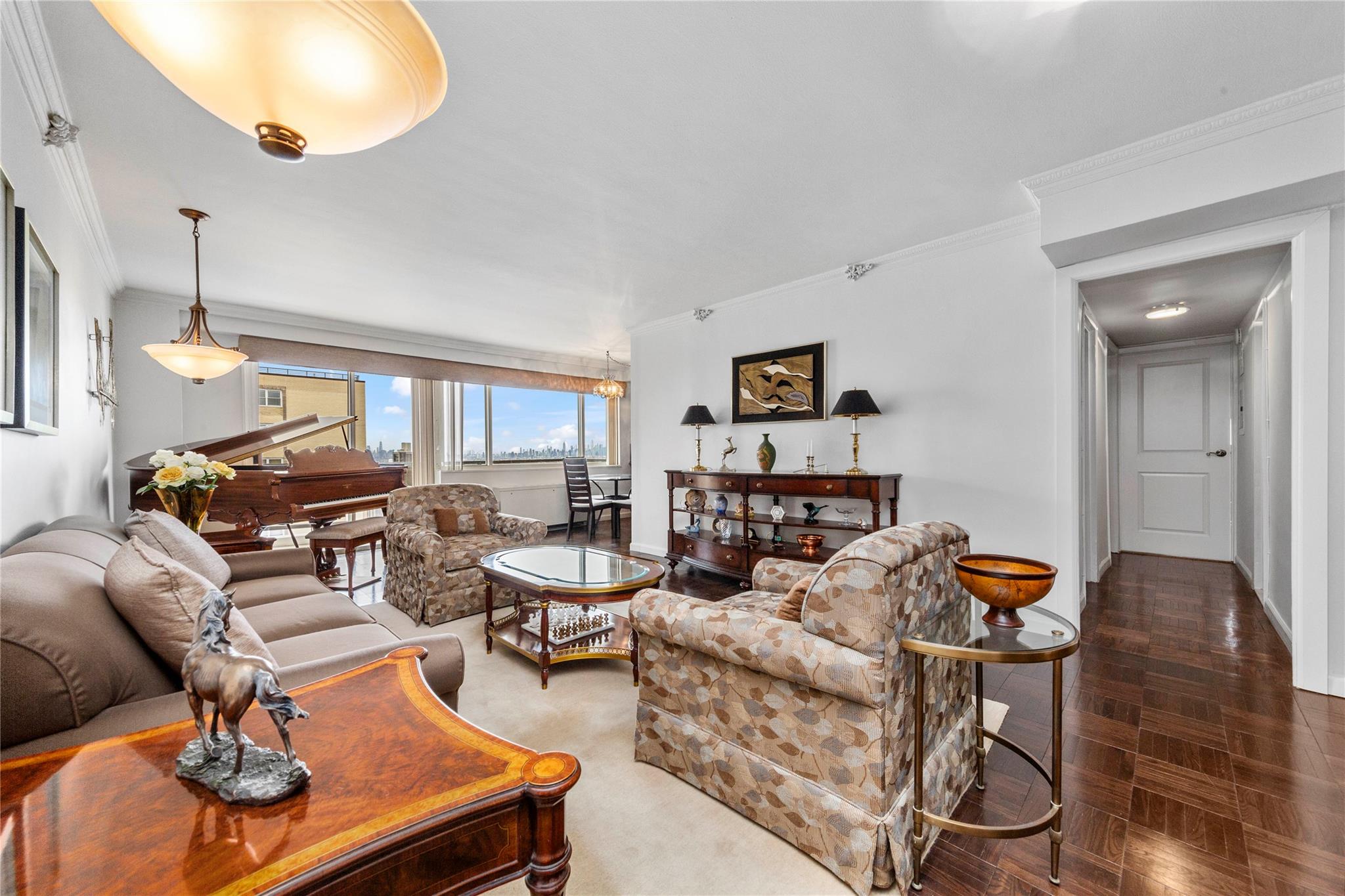 Property for Sale at 66th Road 30D, Forest Hills, Queens, NY - Bedrooms: 3 
Bathrooms: 3 
Rooms: 8  - $950,000