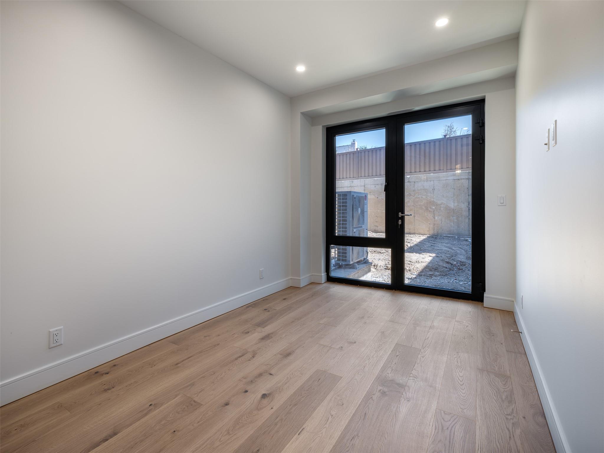 21-31 Shore Boulevard #1A, Astoria, New York image 7