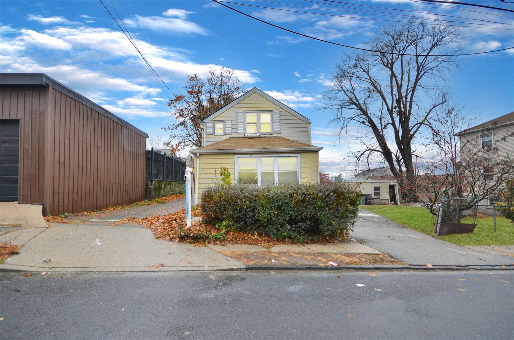 341 Prescott Street, Yonkers, New York image 2