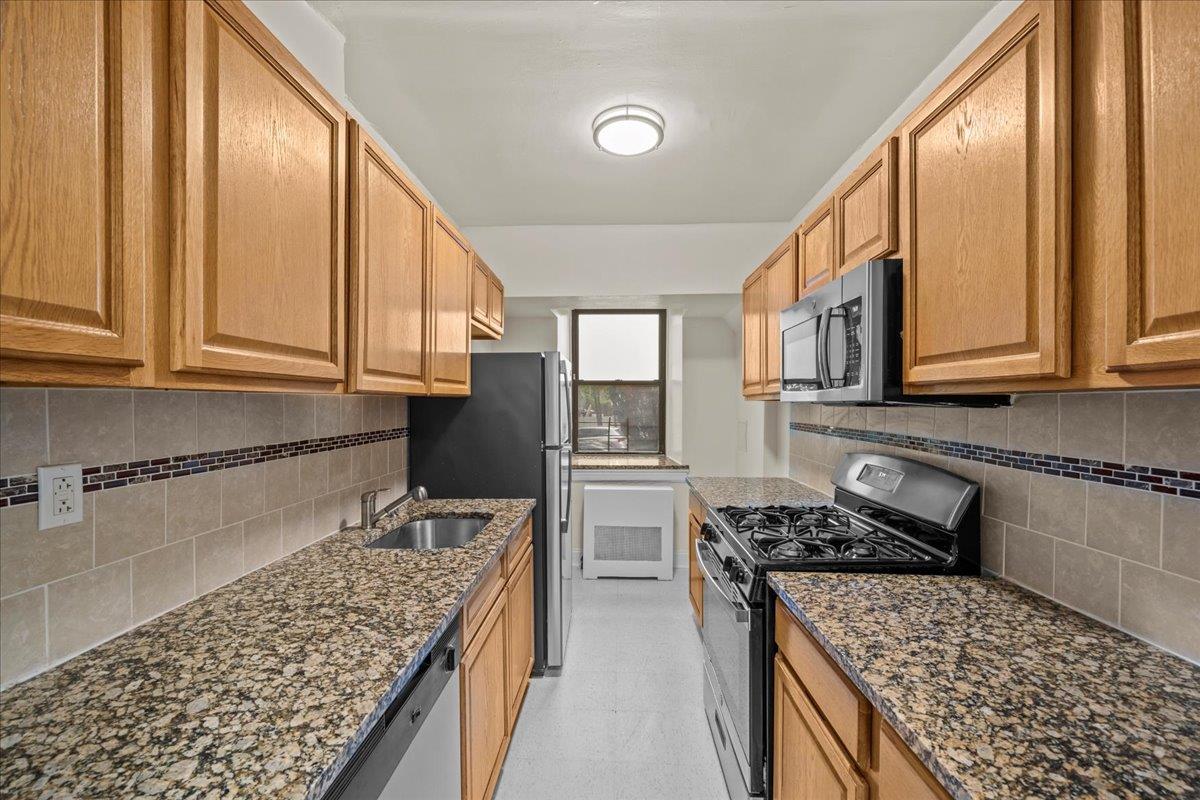20 William Street #B, Mount Vernon, New York image 1