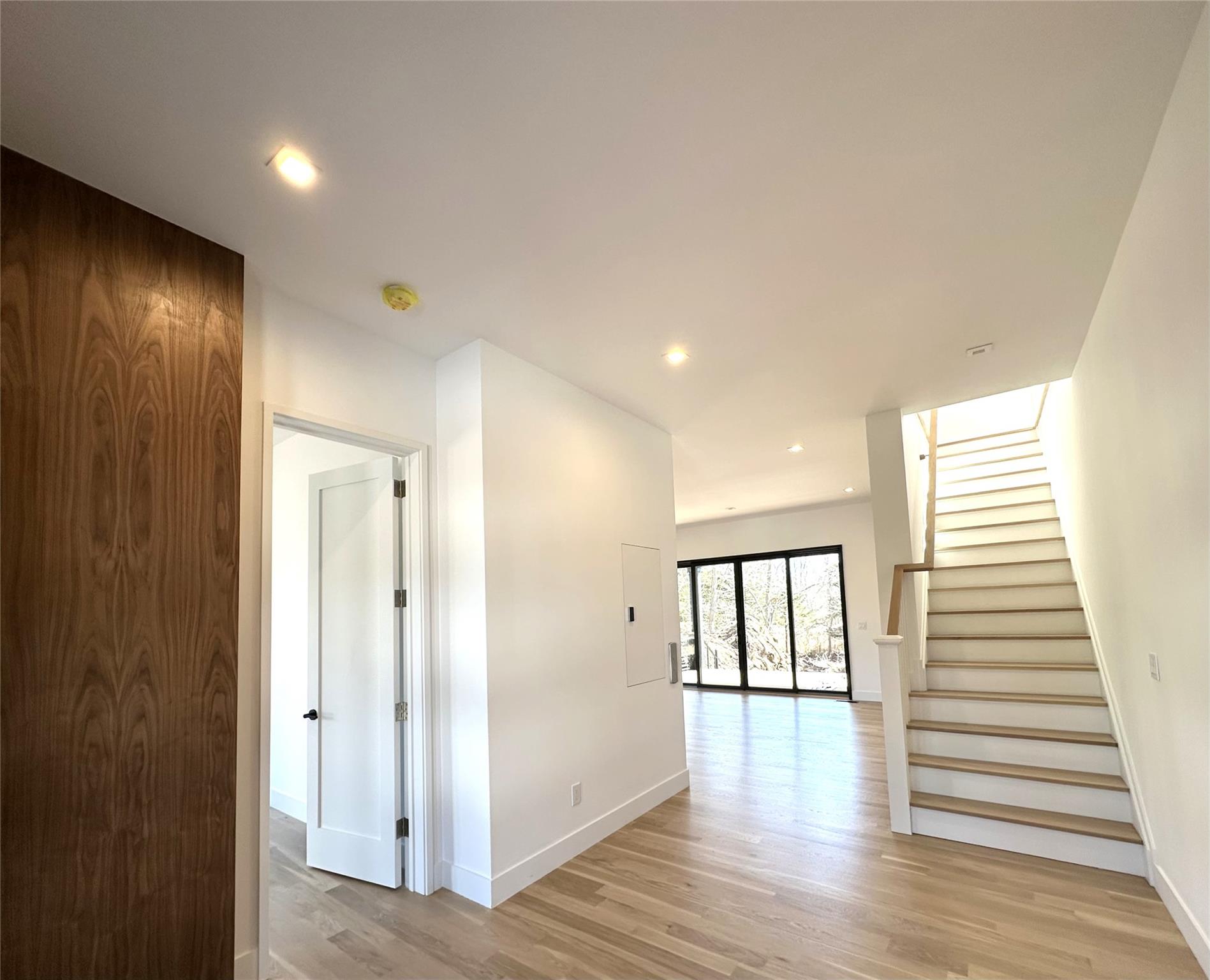 600 Glenn Road, Southold, New York image 4