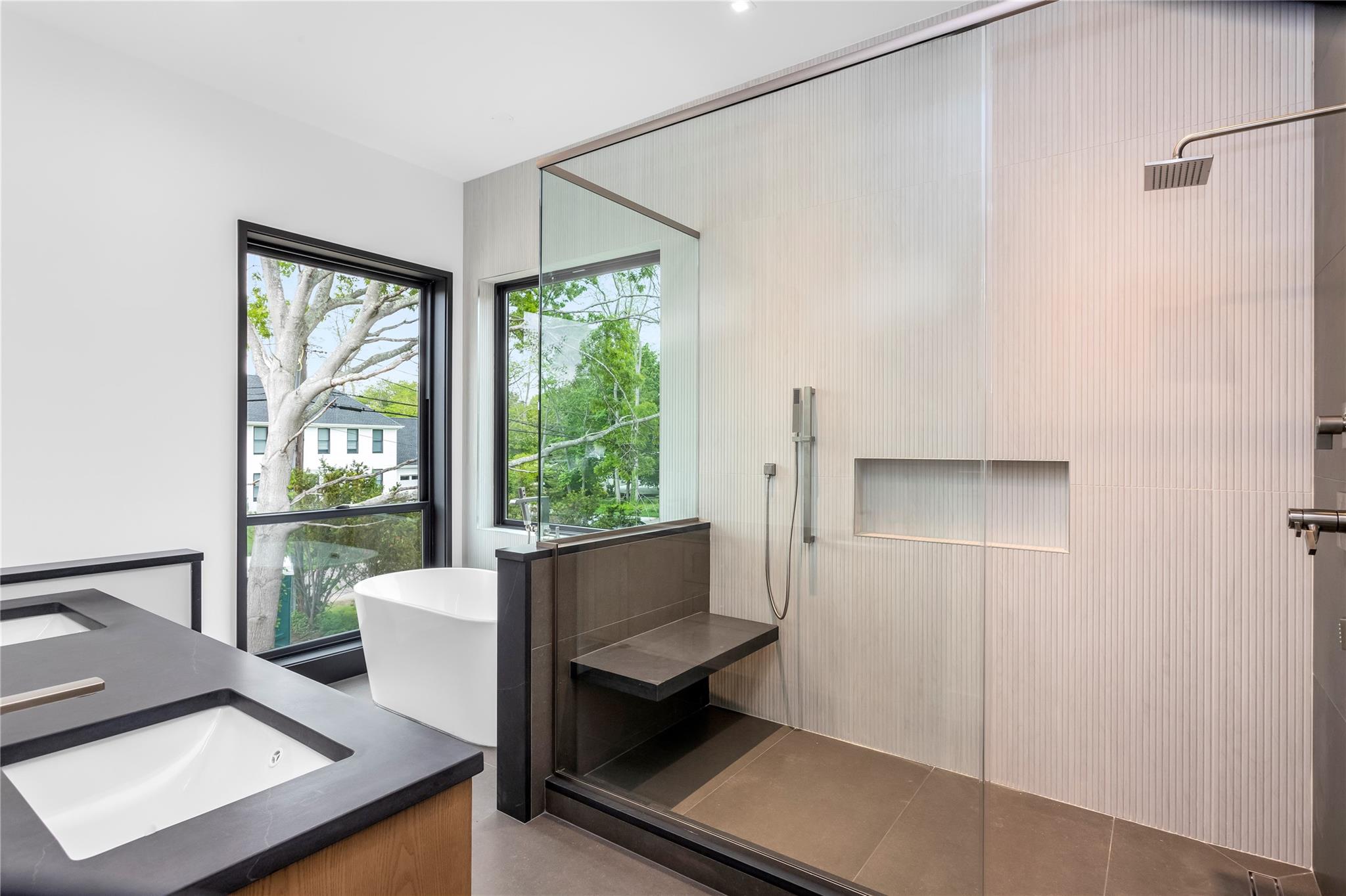 600 Glenn Road, Southold, New York image 19