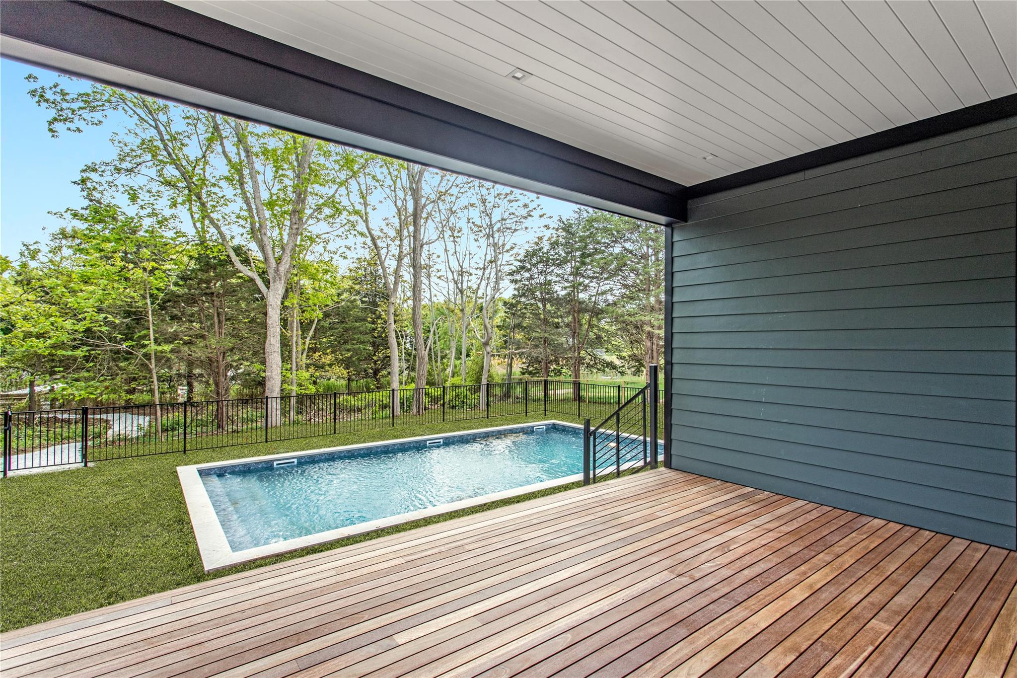 600 Glenn Road, Southold, New York image 7