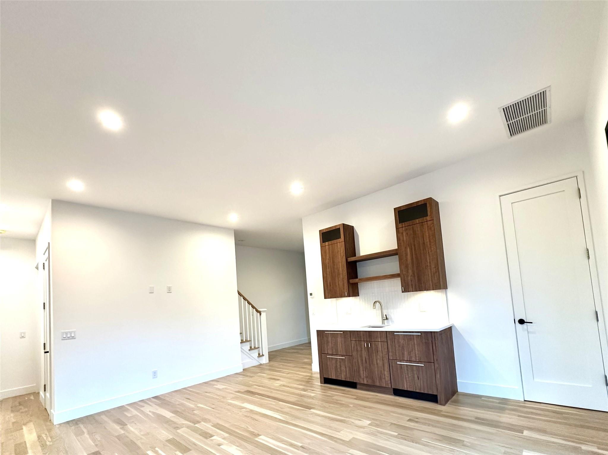 600 Glenn Road, Southold, New York image 5