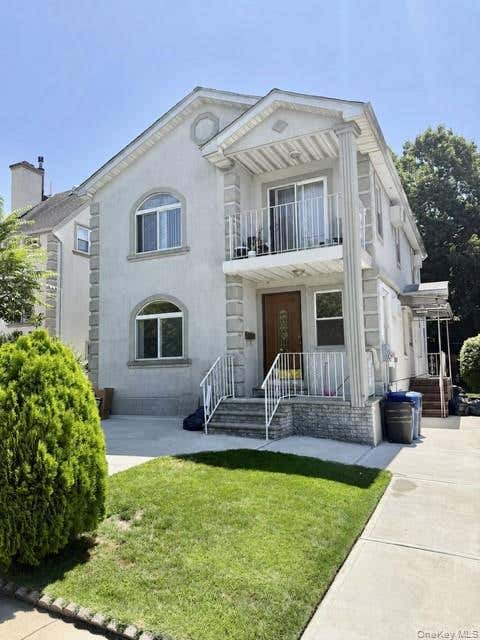 Photo of 24614 61st Avenue, Little Neck, NY 11362 (MLS # 1030066)