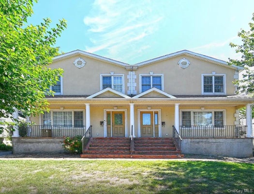 16 INWOOD RD, PORT WASHINGTON, NY 11050 - Image f207c2f64123dd51a6cb1ef9555a732d/3765698702