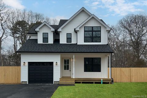 43 Shirley Lane, Medford, NY 11763 - MLS#: 956411