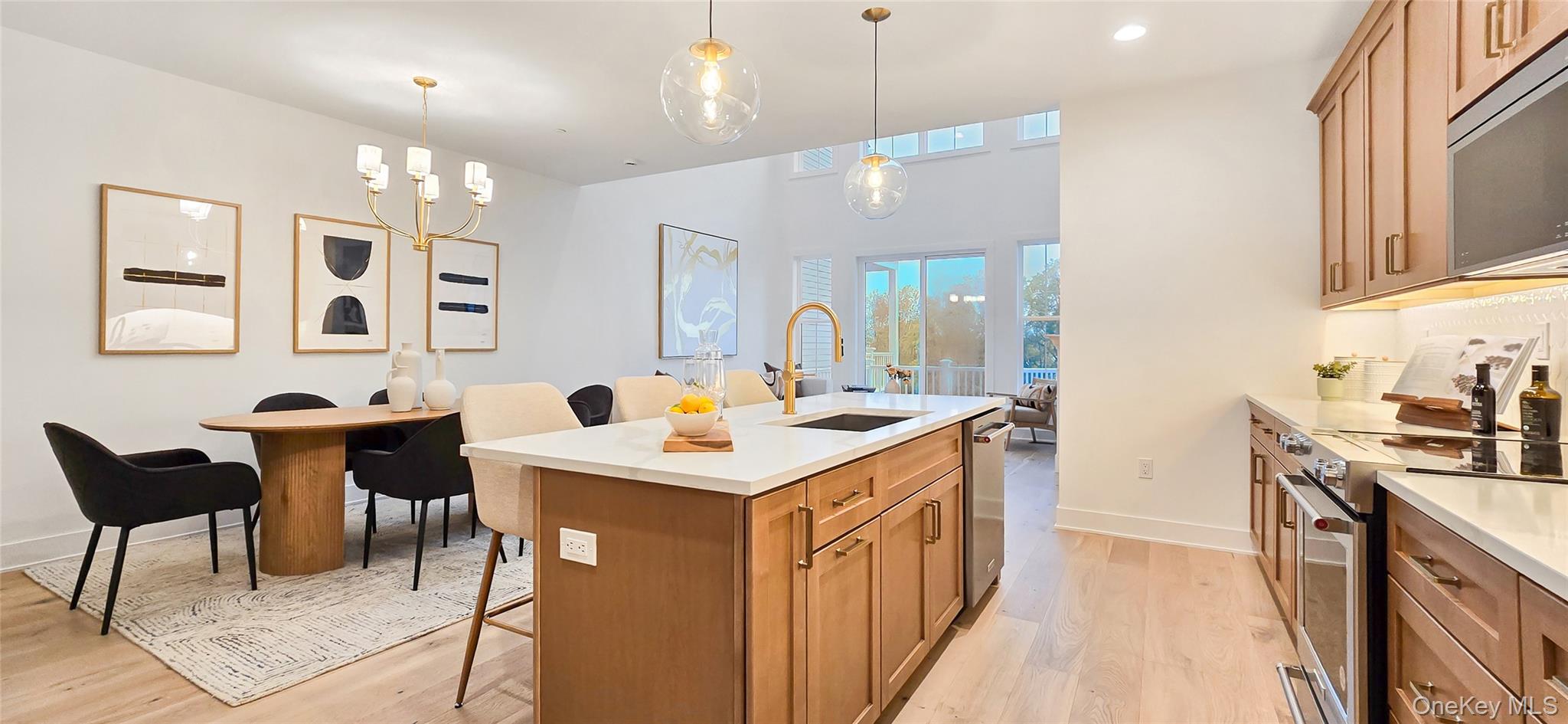 3016 Eastview Lane 111