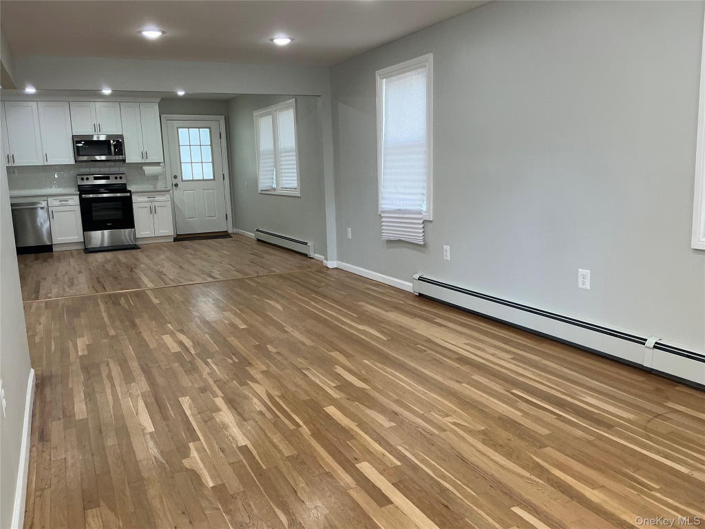 Photo of 1316 6 Street, West Babylon, NY 11704 (MLS # 1057705)