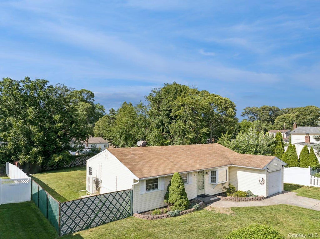 Photo of 98 Rose Place, Selden, NY 11784 (MLS # 1023771)