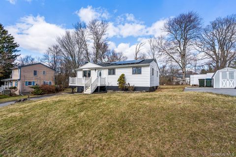 Homes For Sale - 3 Hickory Lane<br/> Monroe, NY 10950