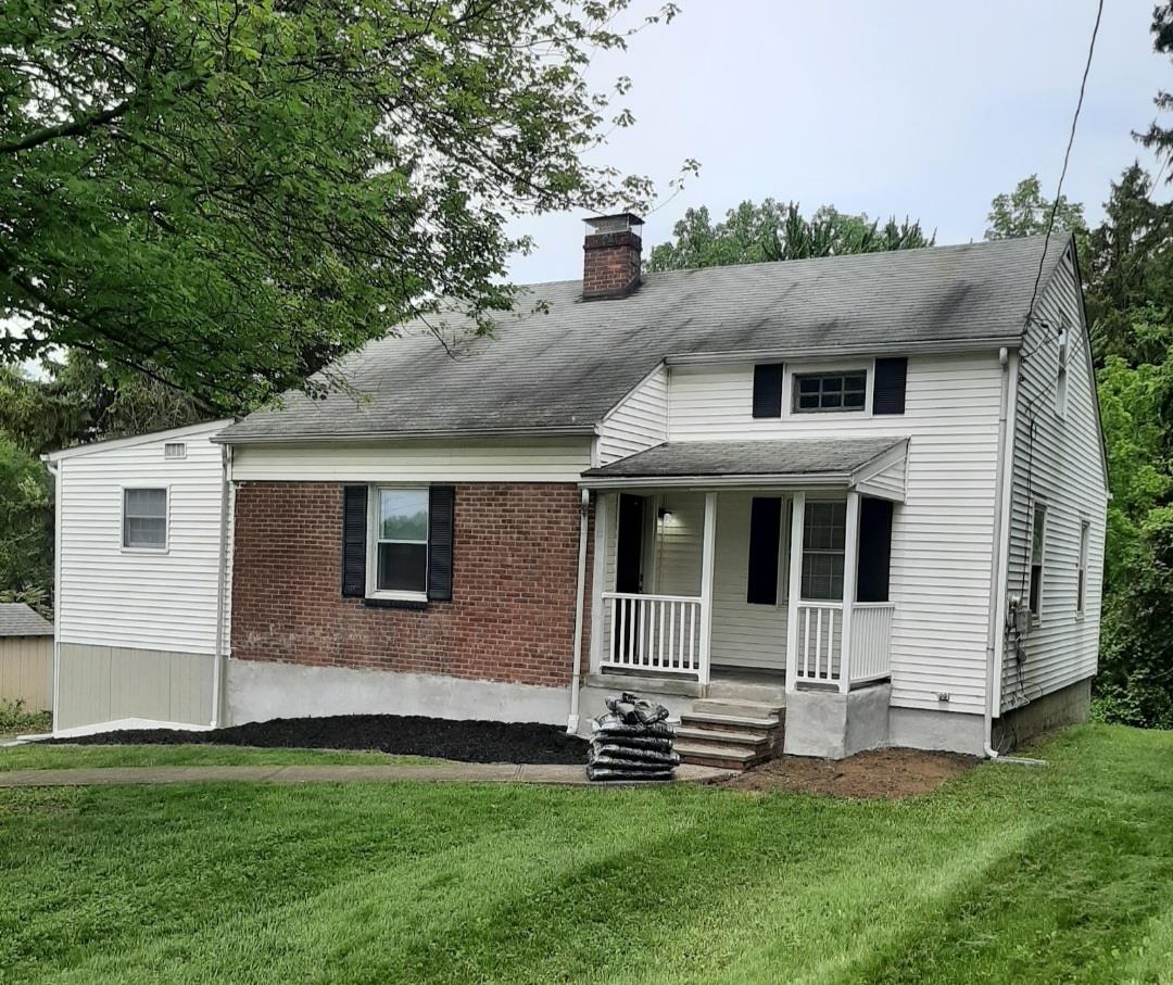 15 Spackenkill Road, Poughkeepsie, New York image 1
