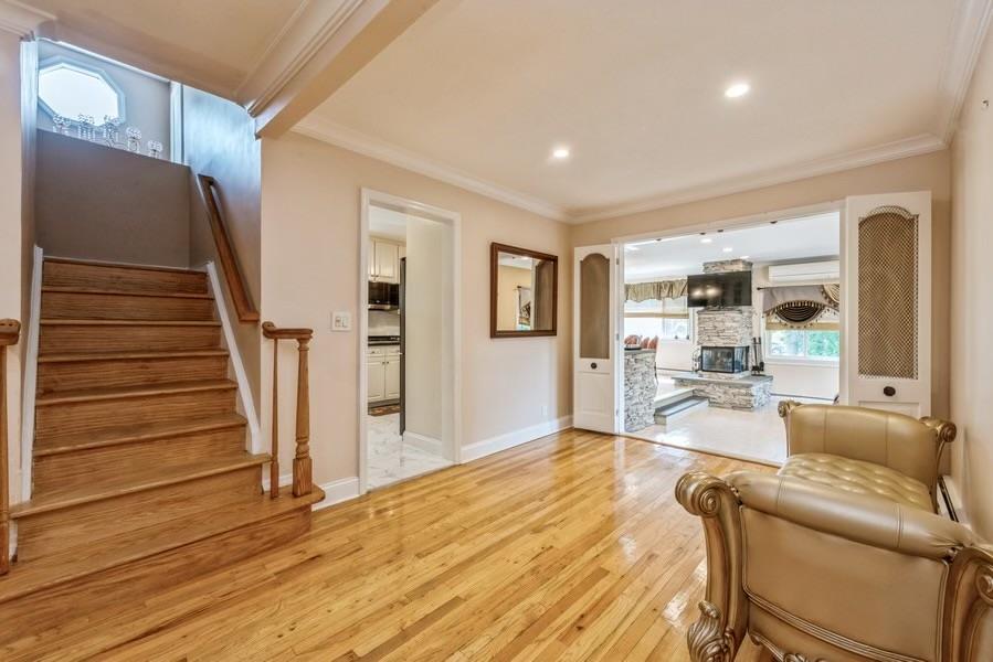 5 W Forest Road, Valley Stream, New York image 3