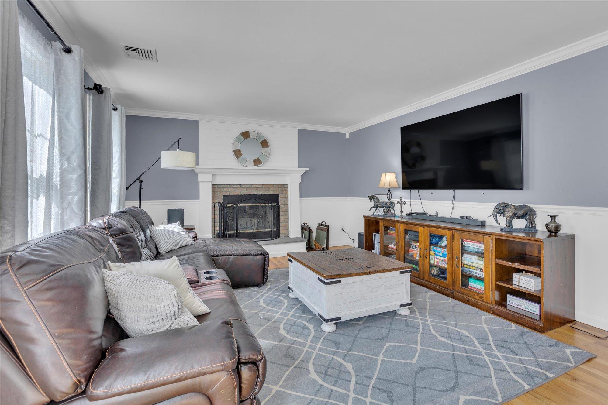 7 Karen Court, Wading River, New York image 10