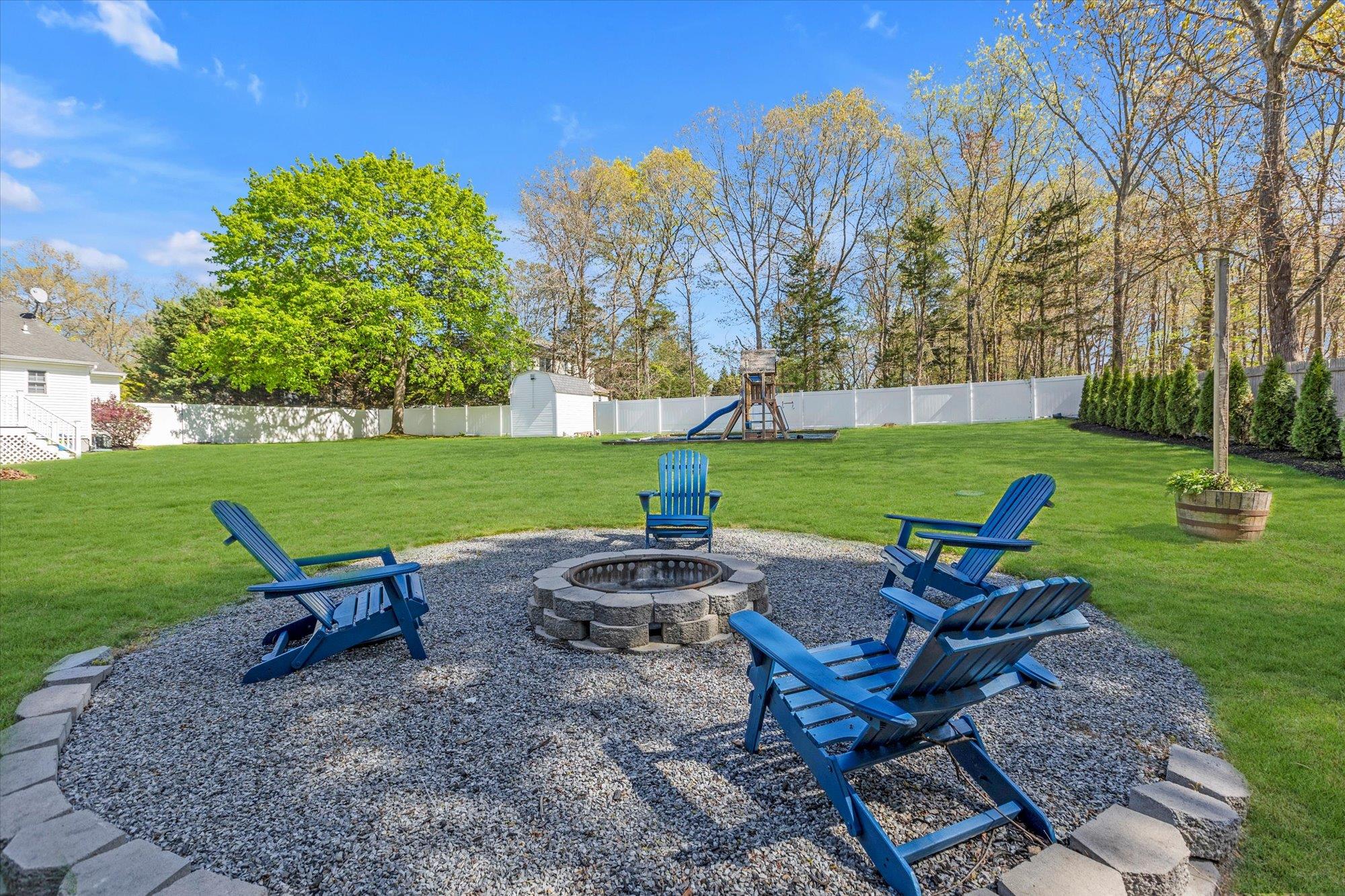 7 Karen Court, Wading River, New York image 21
